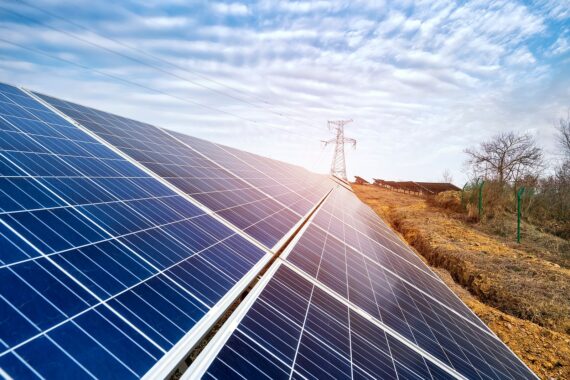 energy-produced-by-solar-panel-in-california